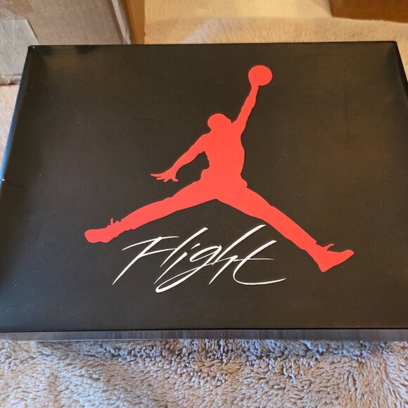 Air Jordan 4 Retro Red Thunder (CT8527-016) - Men's sz 13 - Picture 9 of 10